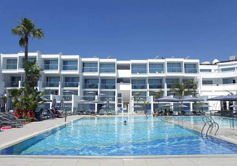 Limanaki Beach Hotel