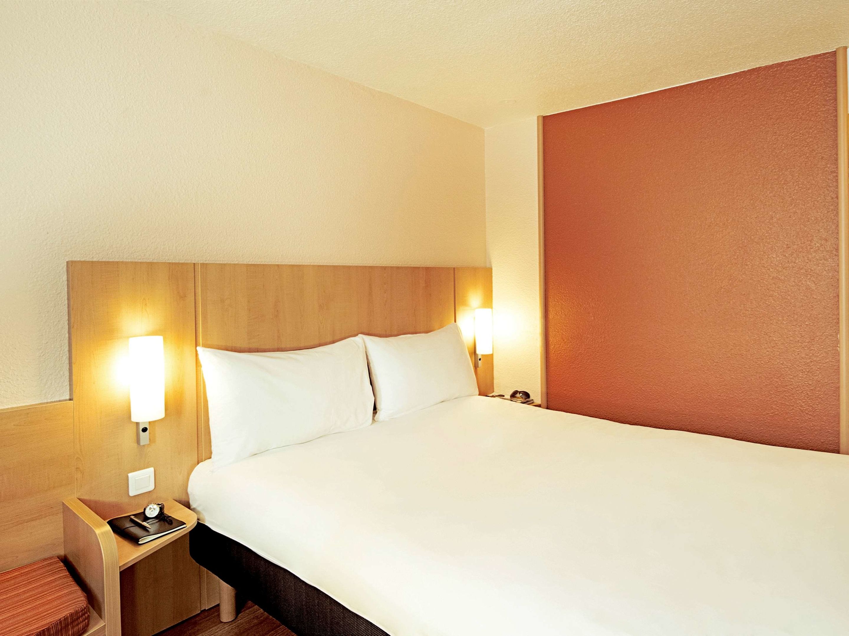 ibis Barcelona Santa Coloma