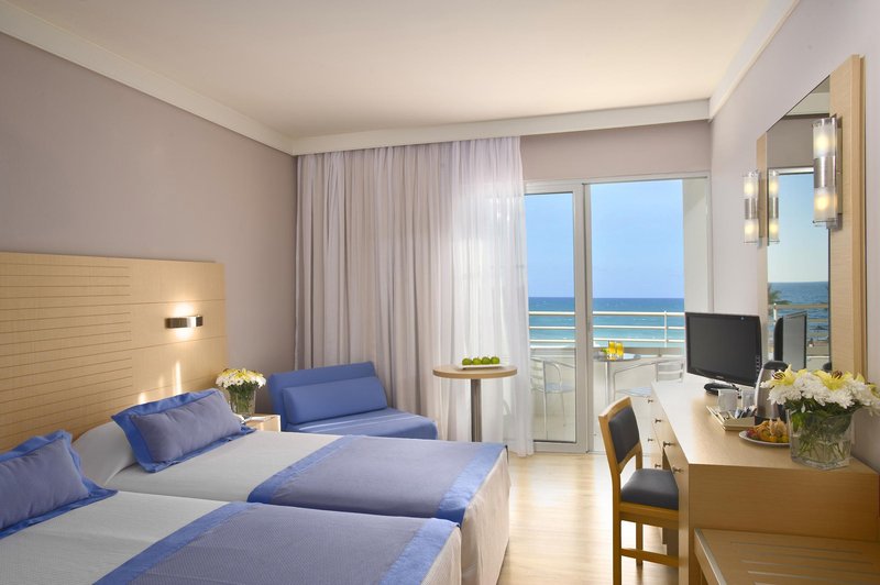 Louis Ledra Beach Hotel