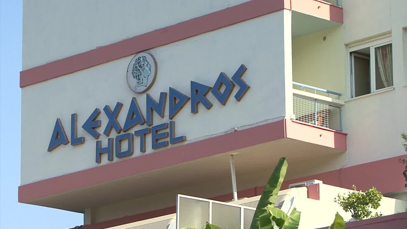 Alexandros Hotel