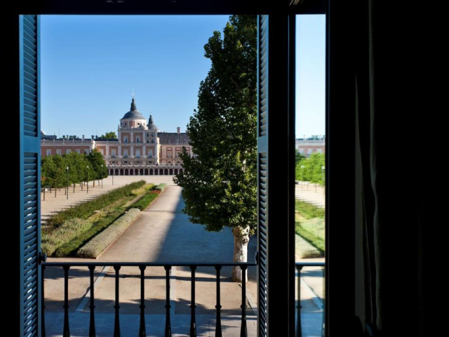 Aranjuez: Stay Opposite the Royal Palace - from £159pp